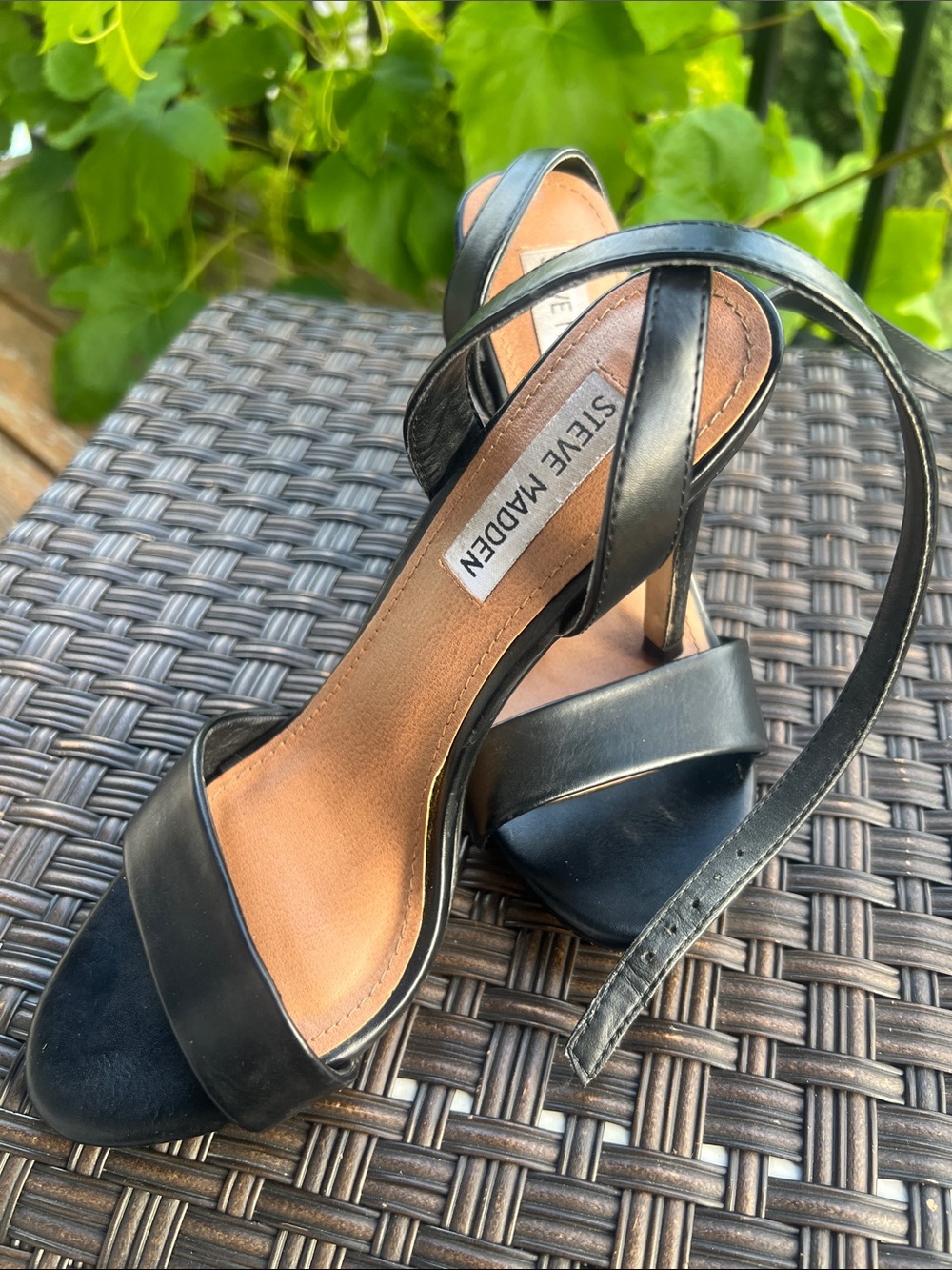 Steve Madden Black Faux Leather Reno Slingback Heels - Picture 7 of 12